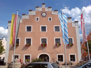 Rathaus in Dietfurt - Altm&uuml;hltal-Radweg