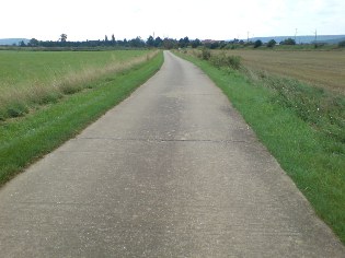 Altm&uuml;hltal-Radweg unweit von Ehlheim